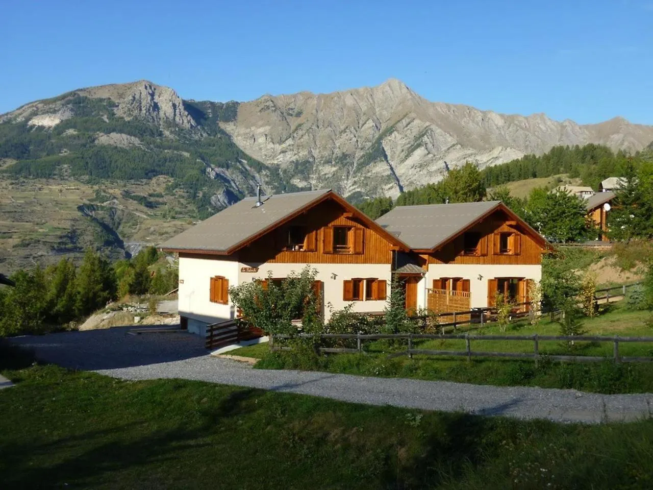 Le Chalet Pastorale Pied Des Pistes Les Orres